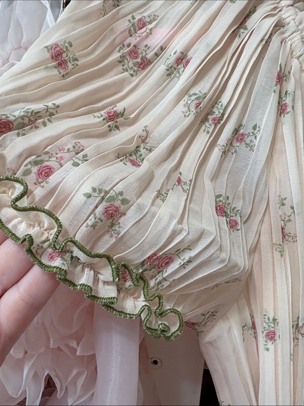 Romantic Cream Floral Midi Dress with Green Sash - Picture 4 of 5